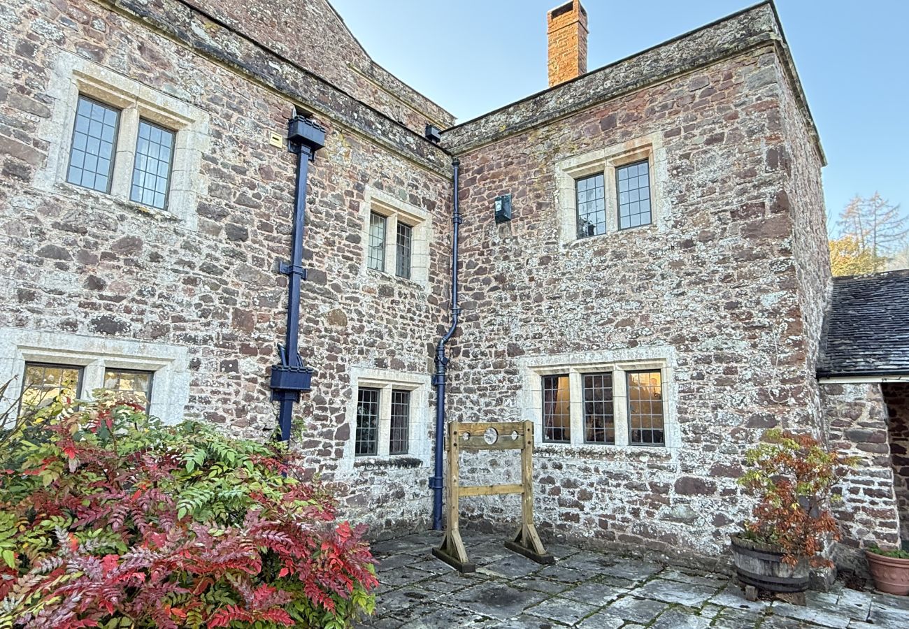 Country house in Bickleigh - Bickleigh Castle - A Majestic Devon Estate for Exclusive Gatherings