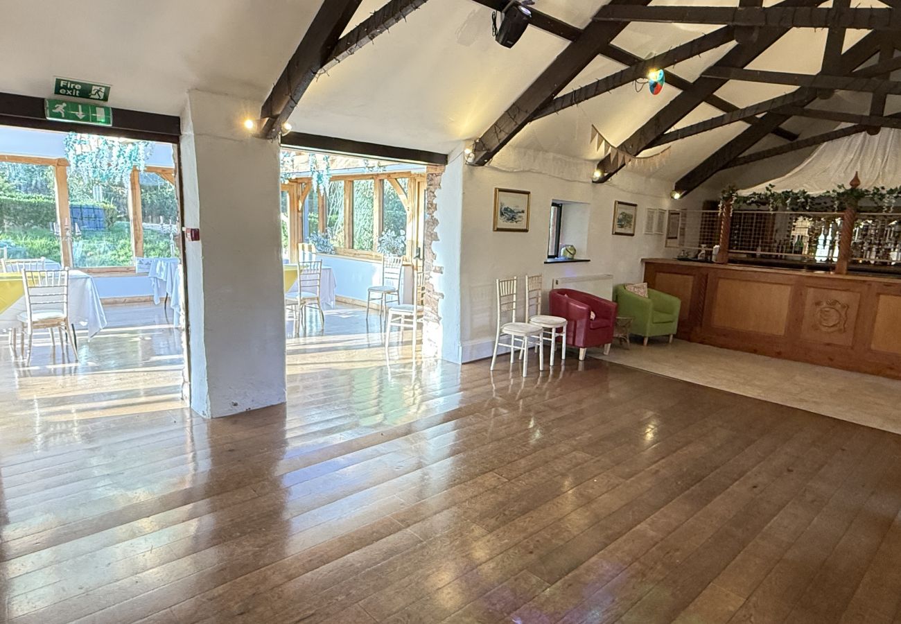 Country house in Bickleigh - Bickleigh Castle - A Majestic Devon Estate for Exclusive Gatherings