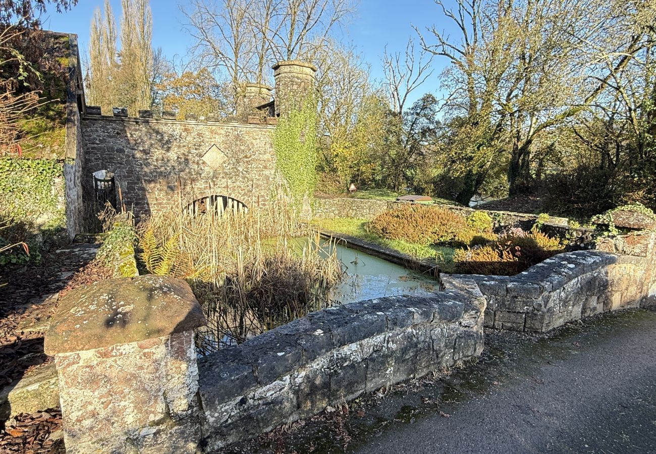 Country house in Bickleigh - Bickleigh Castle - A Majestic Devon Estate for Exclusive Gatherings