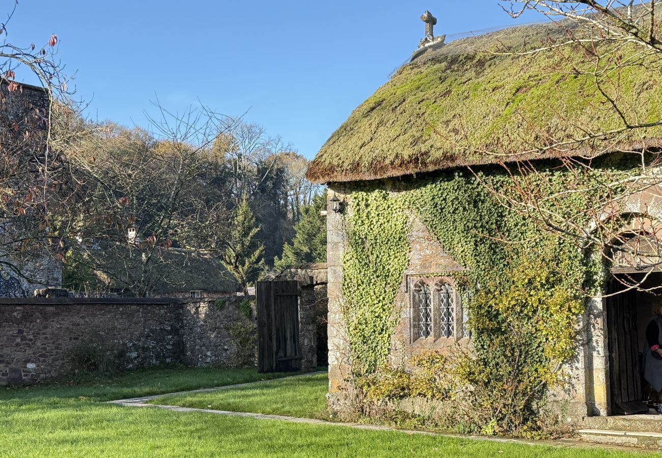 Country house in Bickleigh - Bickleigh Castle - A Majestic Devon Estate for Exclusive Gatherings
