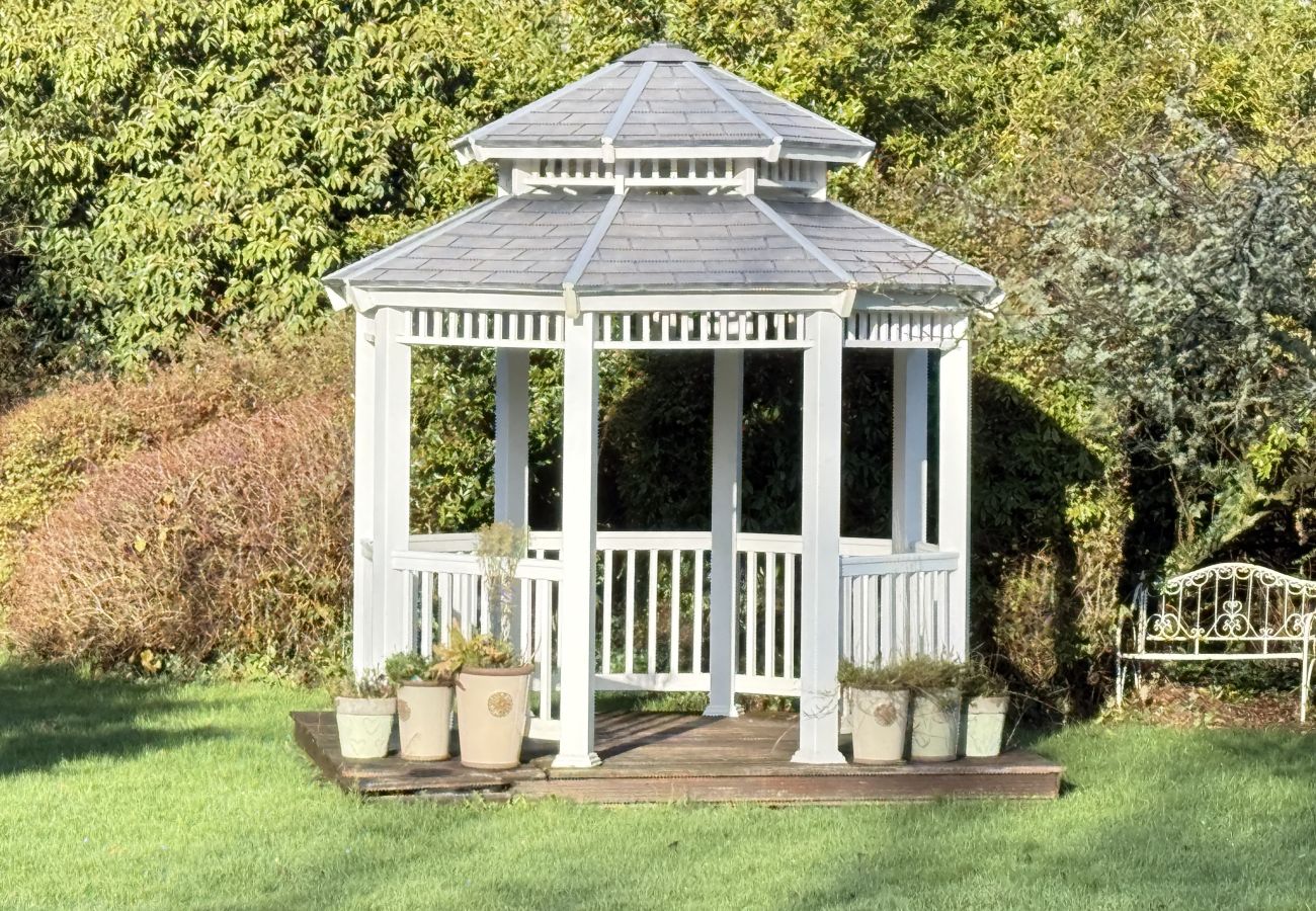 Country house in Bickleigh - Bickleigh Castle - A Majestic Devon Estate for Exclusive Gatherings