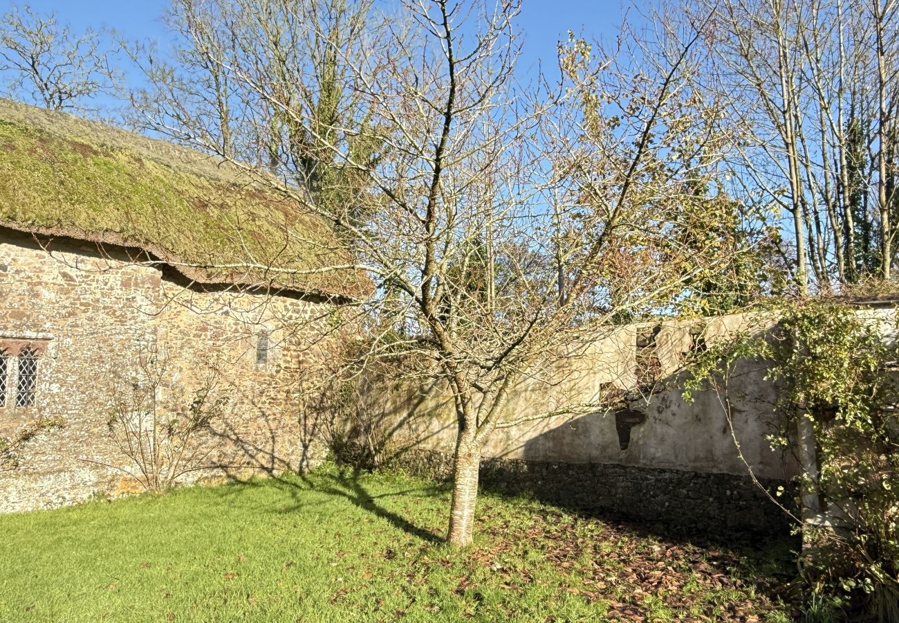 Country house in Bickleigh - Bickleigh Castle - A Majestic Devon Estate for Exclusive Gatherings