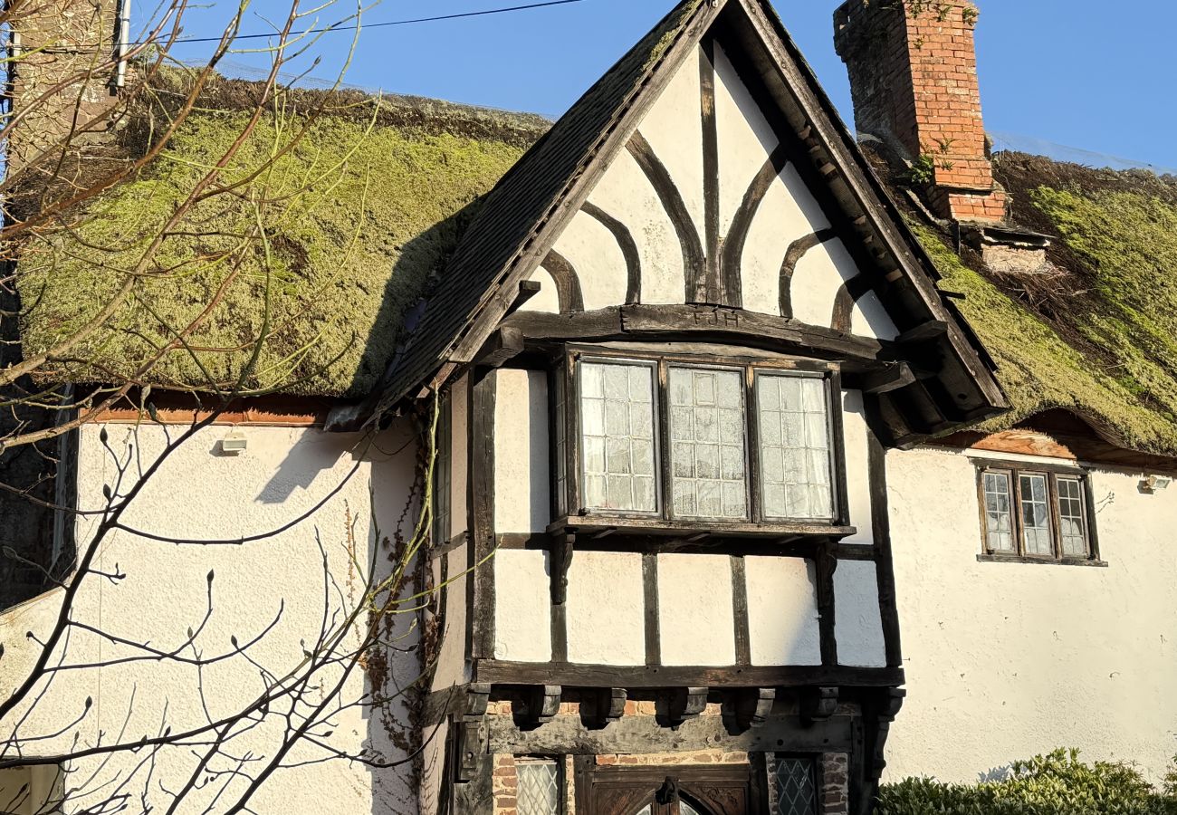 Country house in Bickleigh - Bickleigh Castle - A Majestic Devon Estate for Exclusive Gatherings