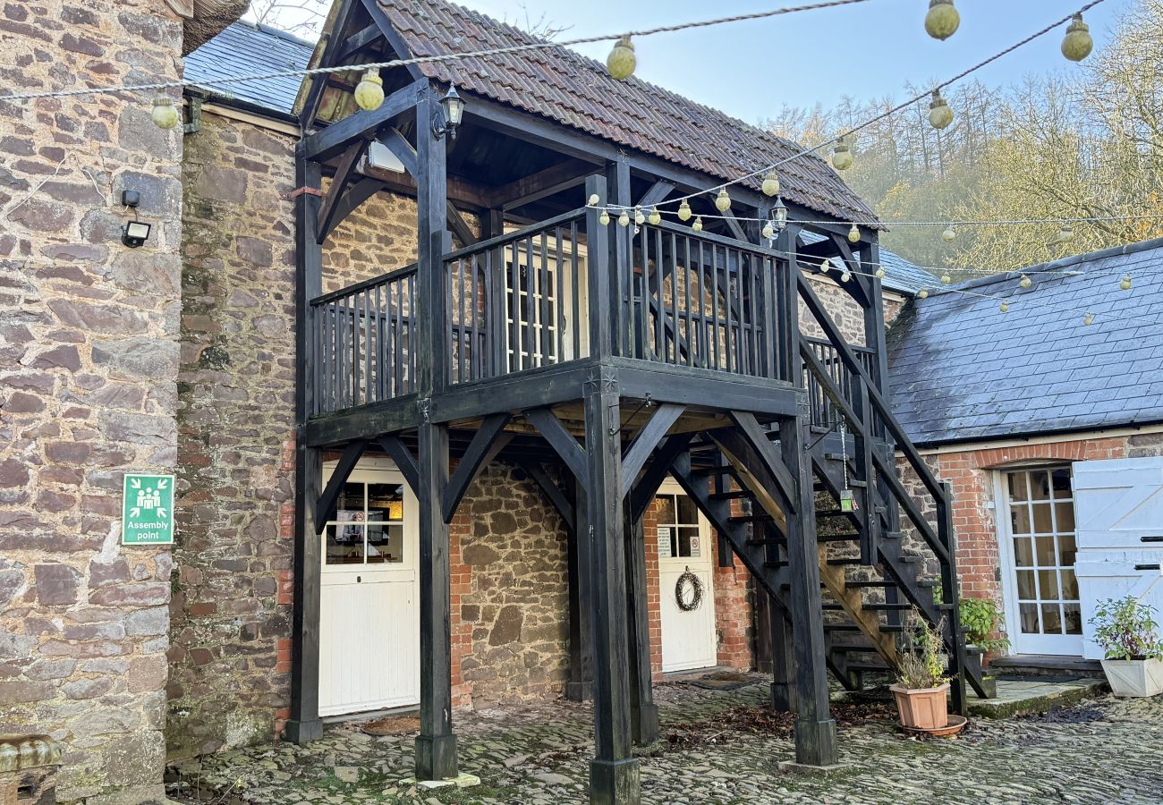 Country house in Bickleigh - Bickleigh Castle - A Majestic Devon Estate for Exclusive Gatherings