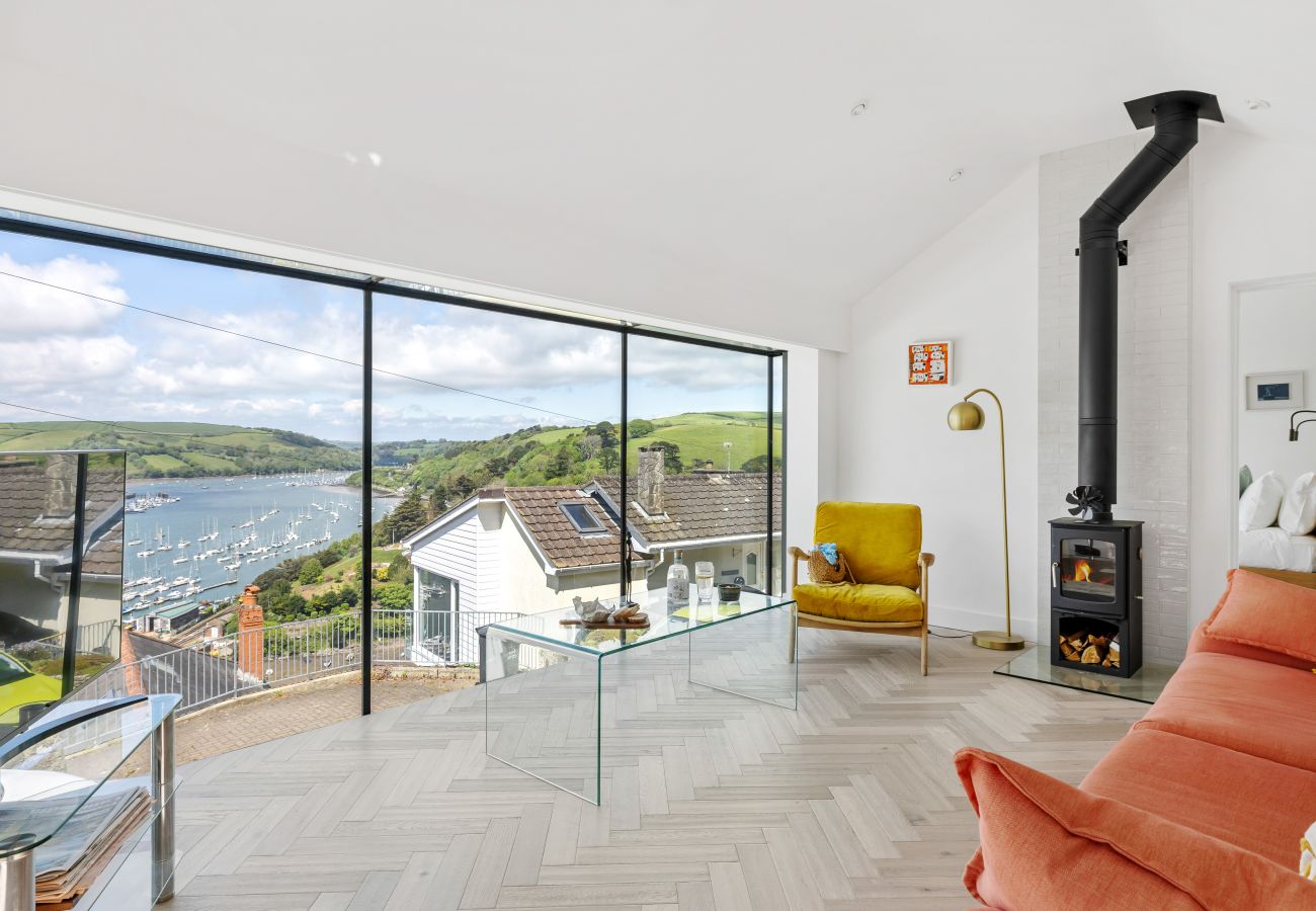 House in Kingswear - The Bridge - Architect Designed Luxury with Panoramic River Dart Views