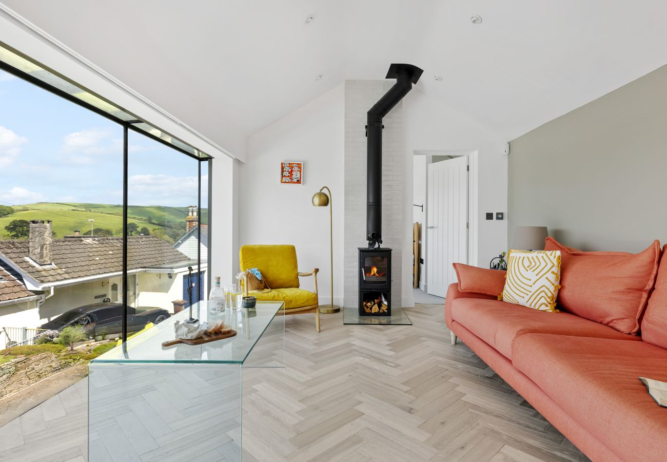 House in Kingswear - The Bridge - Architect Designed Luxury with Panoramic River Dart Views