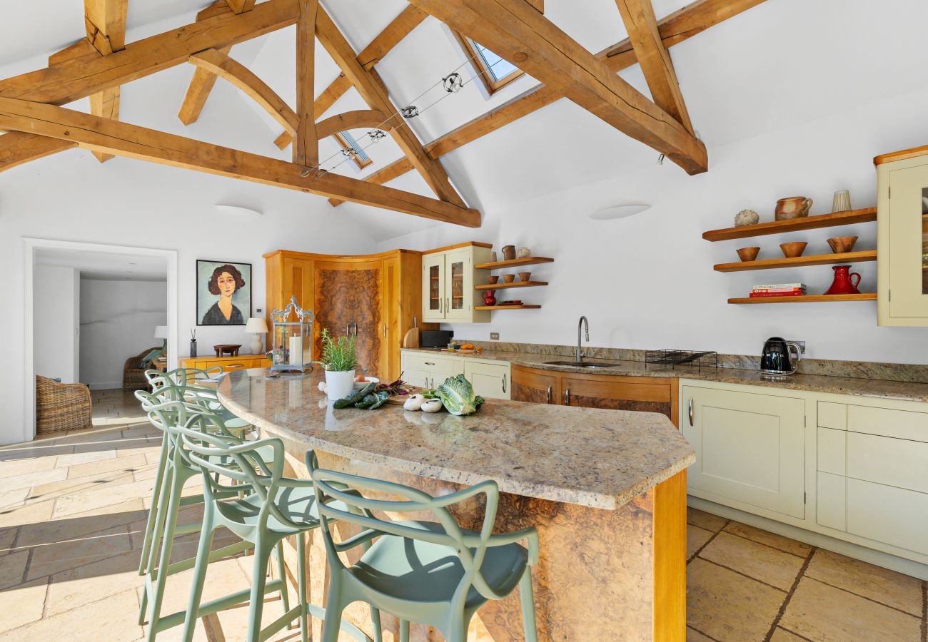 Country house in Kingsbridge - Lower Easton Farmhouse: Near Kingsbridge, a beautifully restored Grade II countryside retreat