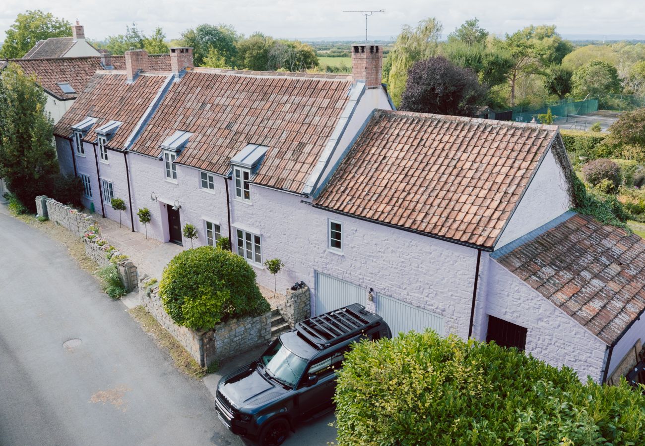 House in Badgworth - Belstone Cottage - A Luxurious Countryside Retreat with Private Pool and Tennis Court