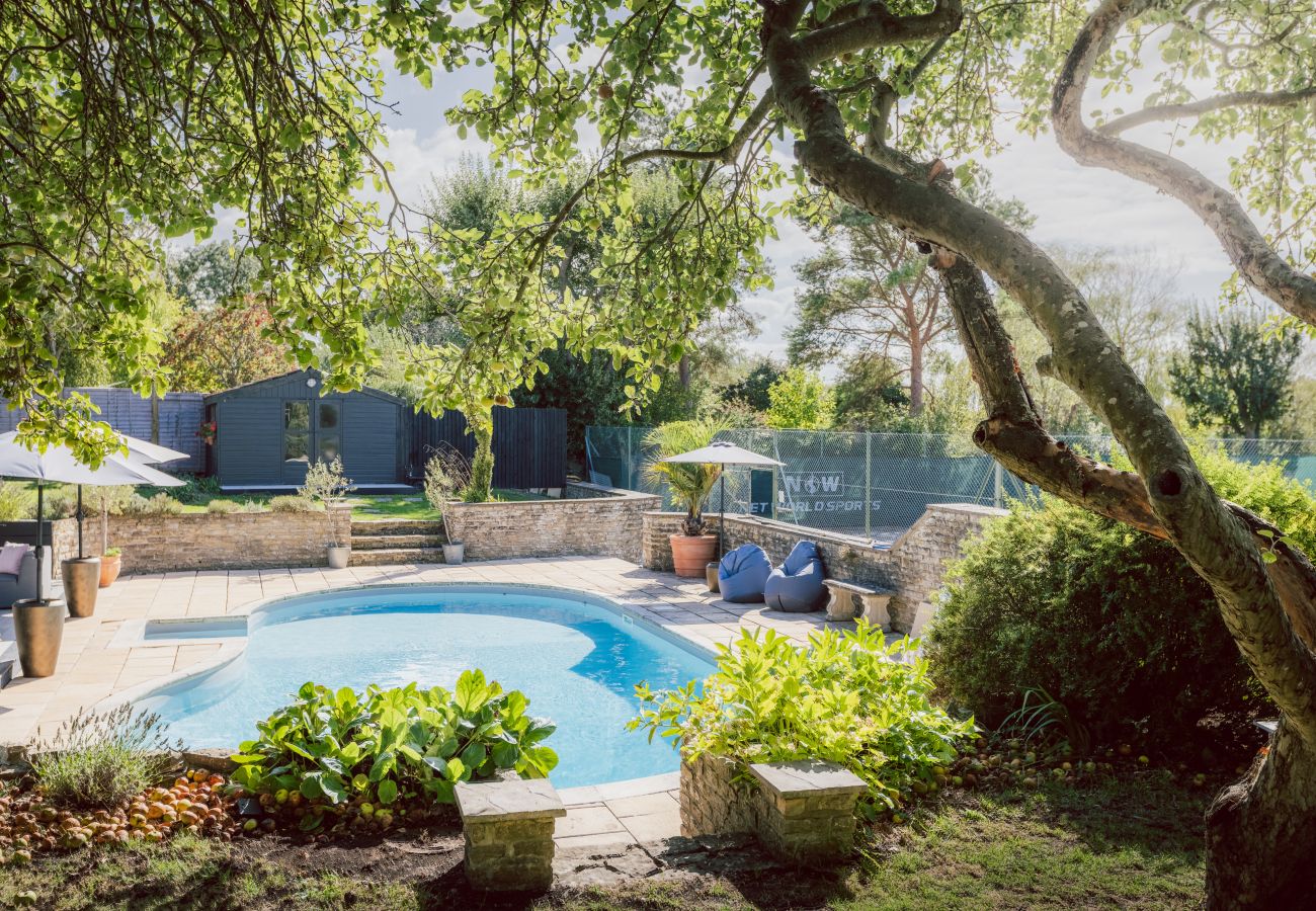 House in Badgworth - Belstone Cottage - A Luxurious Countryside Retreat with Private Pool and Tennis Court