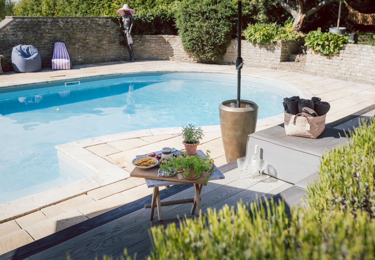 House in Badgworth - Belstone Cottage - A Luxurious Countryside Retreat with Private Pool and Tennis Court