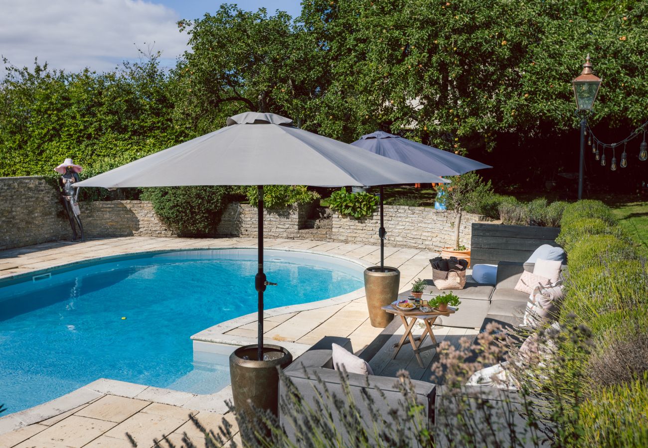 House in Badgworth - Belstone Cottage - A Luxurious Countryside Retreat with Private Pool and Tennis Court