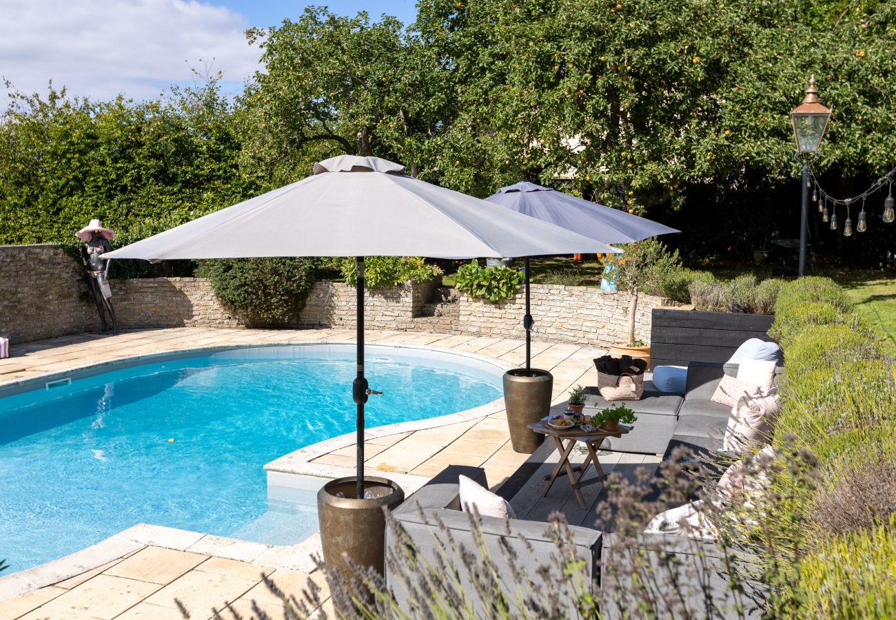 House in Badgworth - Belstone Cottage - A Luxurious Countryside Retreat with Private Pool and Tennis Court