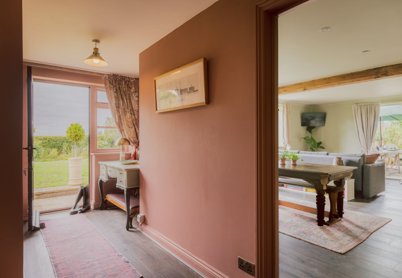 House in Badgworth - Belstone Cottage - A Luxurious Countryside Retreat with Private Pool and Tennis Court