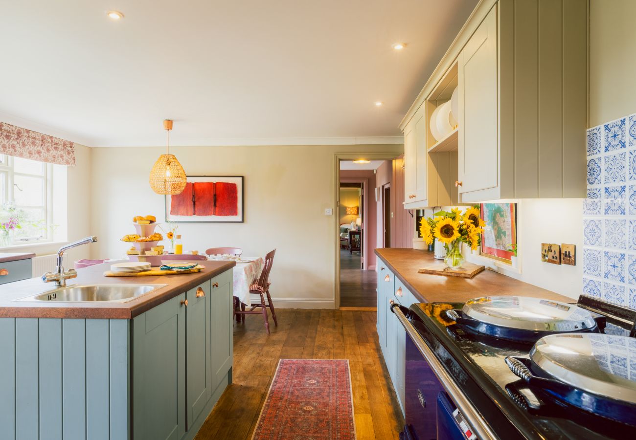 House in Badgworth - Belstone Cottage - A Luxurious Countryside Retreat with Private Pool and Tennis Court