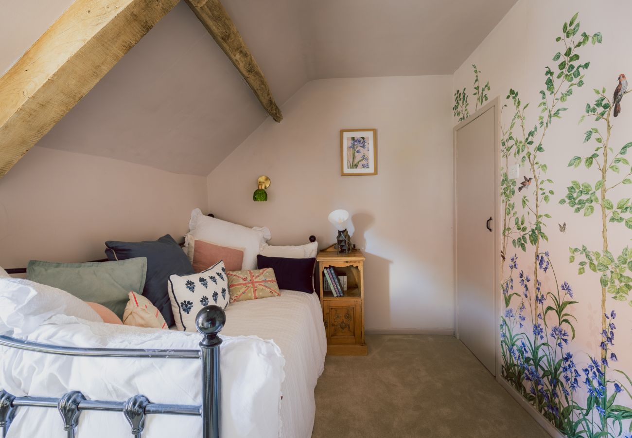House in Badgworth - Belstone Cottage - A Luxurious Countryside Retreat with Private Pool and Tennis Court