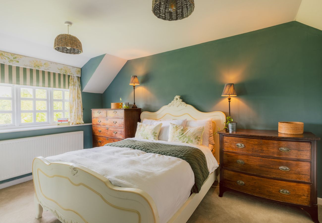 House in Badgworth - Belstone Cottage - A Luxurious Countryside Retreat with Private Pool and Tennis Court